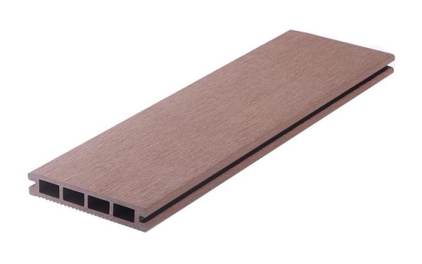 19mm x 135mm 实心木塑地板